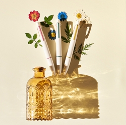 제트스트림 라이트 터치 멀티펜 4＆1 가을 에디션 0.5mm