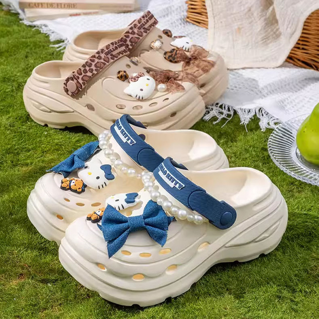 헬로키티 리본 키높이 샌들