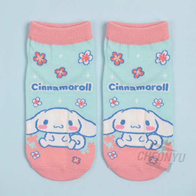 시나모롤 팝핑 스니커즈
